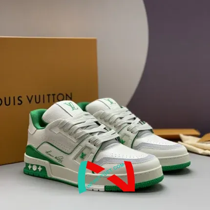 LOUIS VUITTON TRAINER SNEAKERS