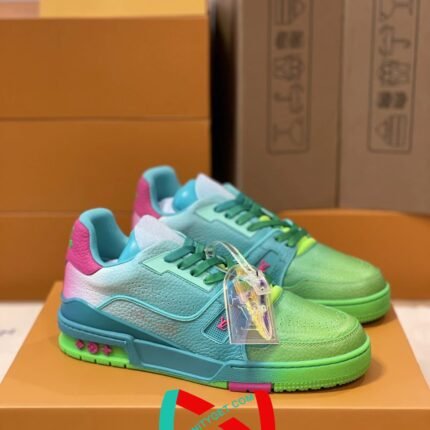 LOUIS VUITTON TRAINER VL0211 Sneakers