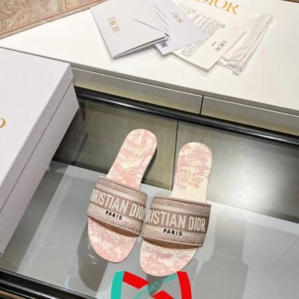 Dior slippers