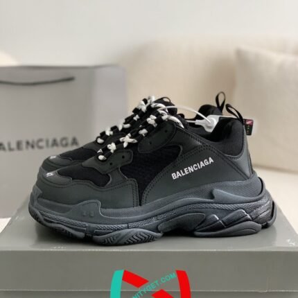 Balenciaga TRIPLE S ALLOVER LOGO Sneakers