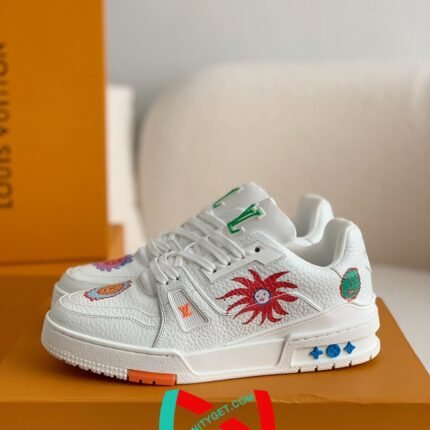 LOUIS VUITTON TRAINER Sneakers