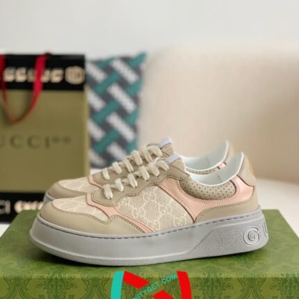 Gucci sneakers Cowhide