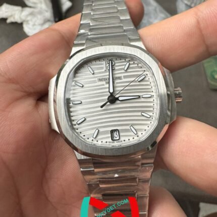 Patek Philippe 7118 Nautilus women's